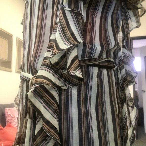 Stripe ruffle blouse - Picture 5 of 6